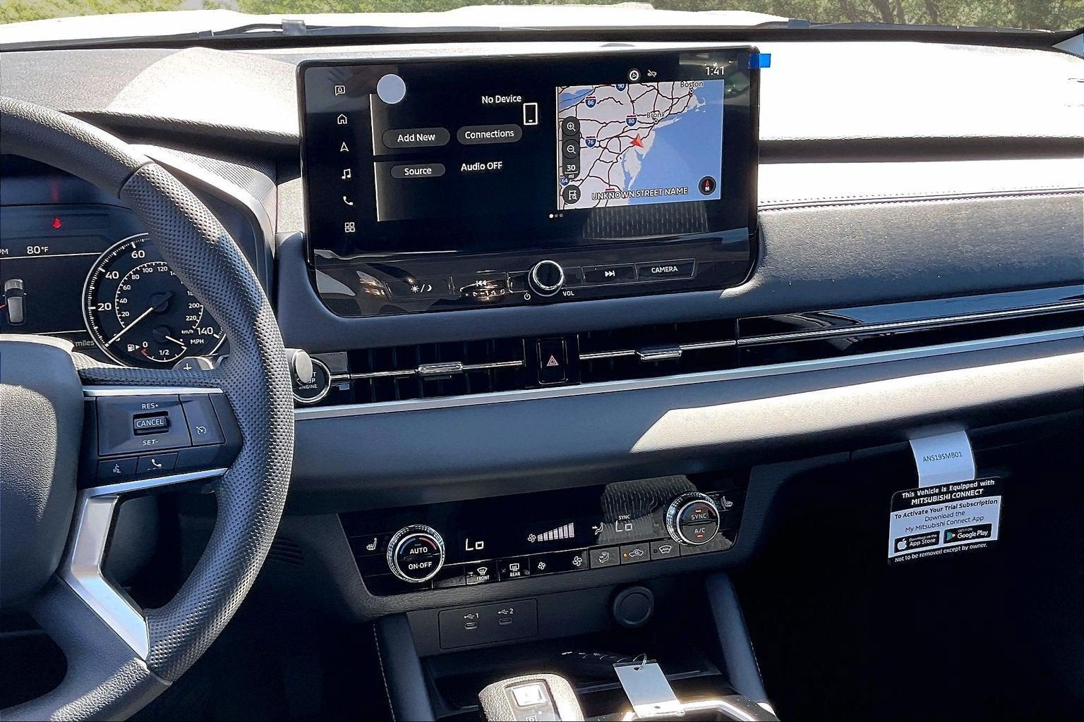 2026 Mitsubishi Outlander ES