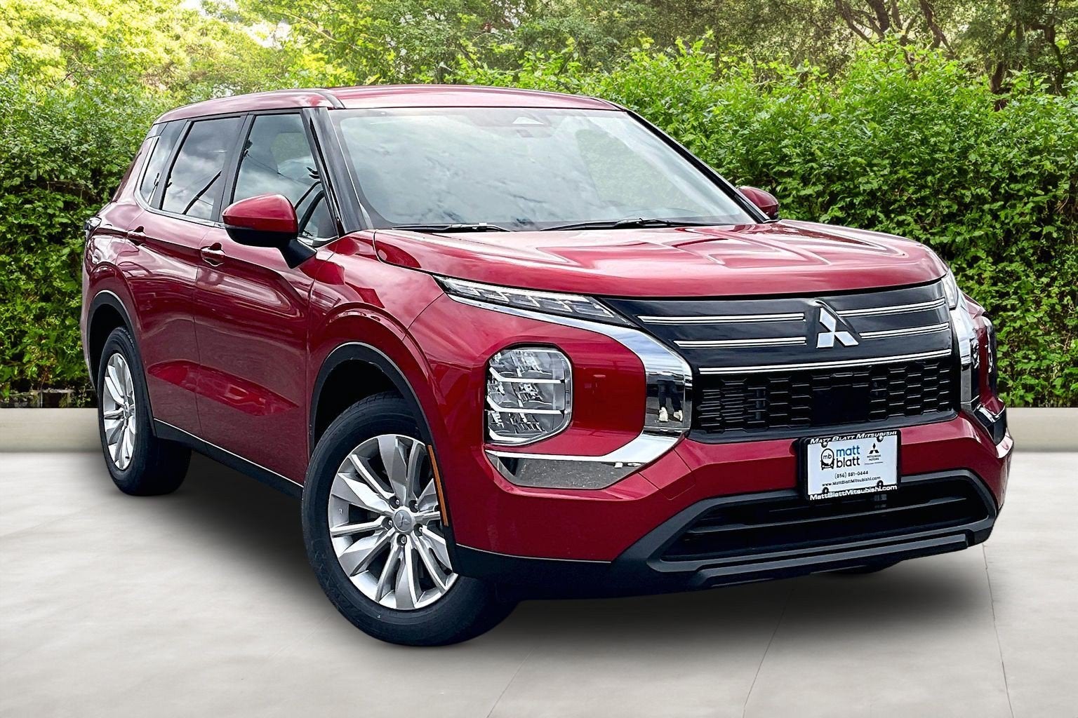 2026 Mitsubishi Outlander ES