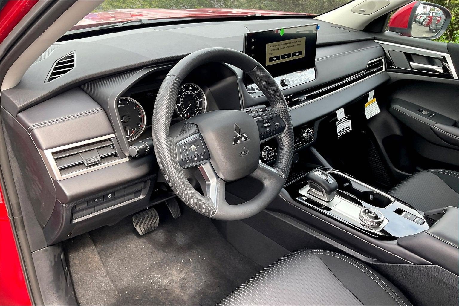 2026 Mitsubishi Outlander ES