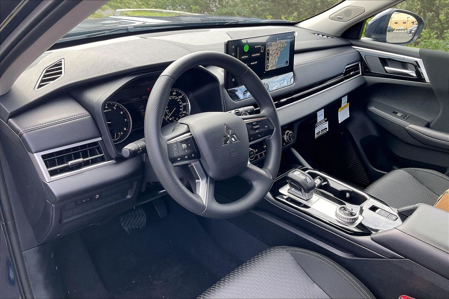 2026 Mitsubishi Outlander ES