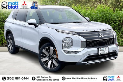 2025 Mitsubishi Outlander SE