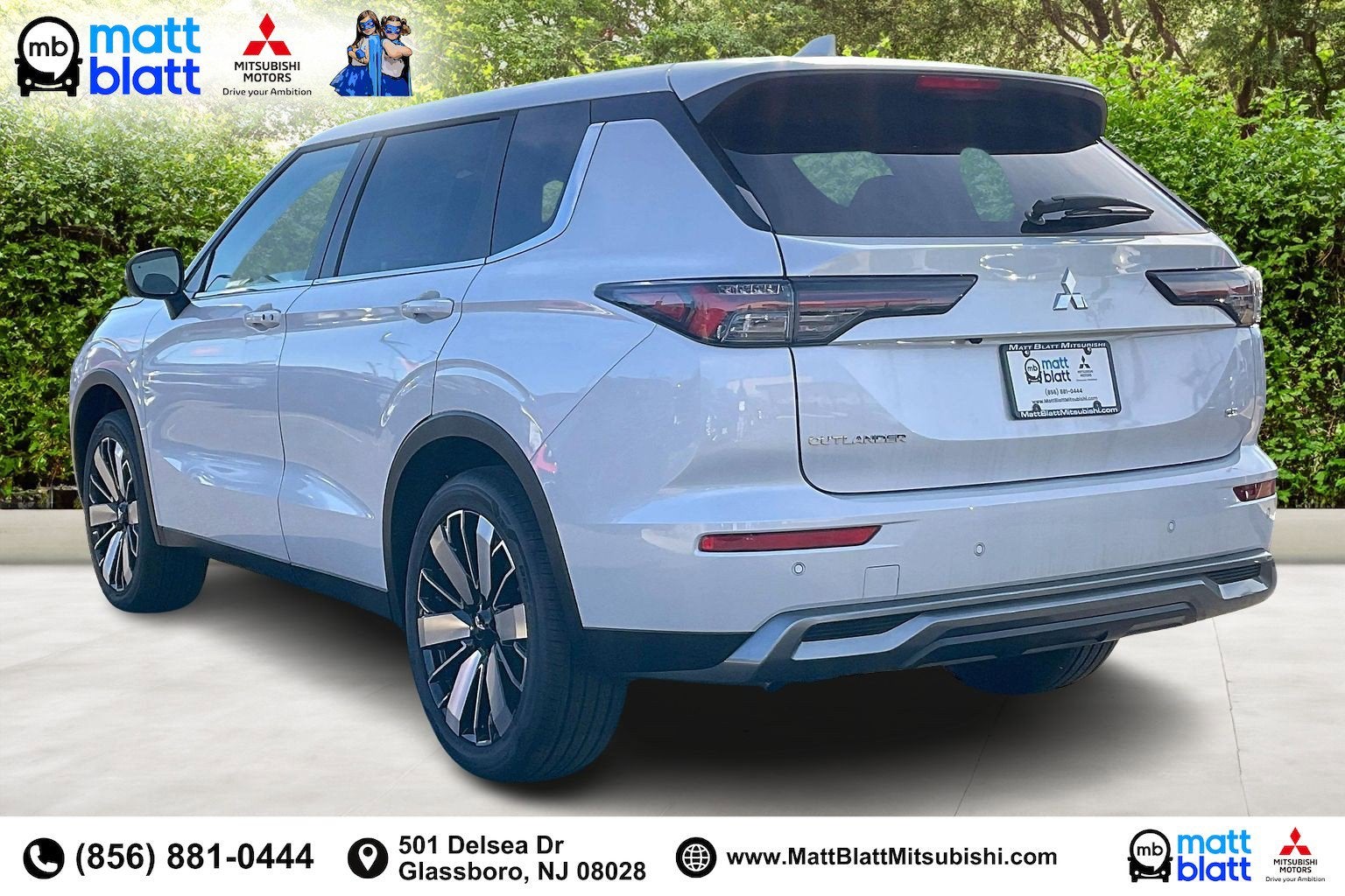 2025 Mitsubishi Outlander SE