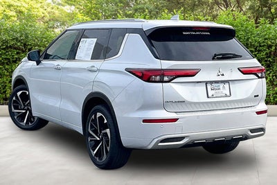 2022 Mitsubishi Outlander SEL