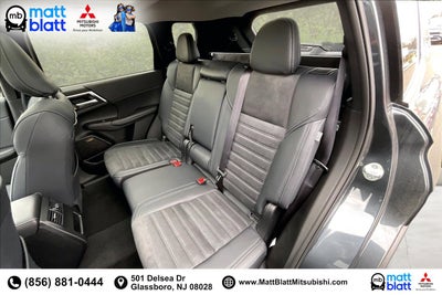 2025 Mitsubishi Outlander SE