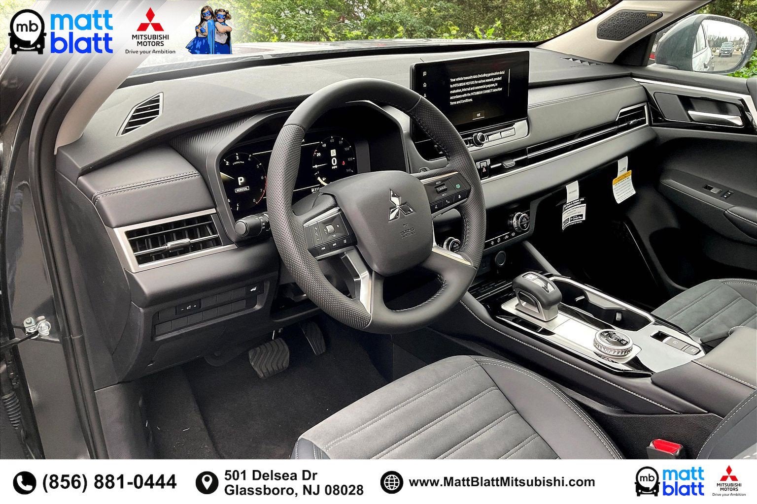 2025 Mitsubishi Outlander SE