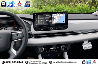 2025 Mitsubishi Outlander SE