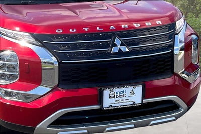 2024 Mitsubishi Outlander SE
