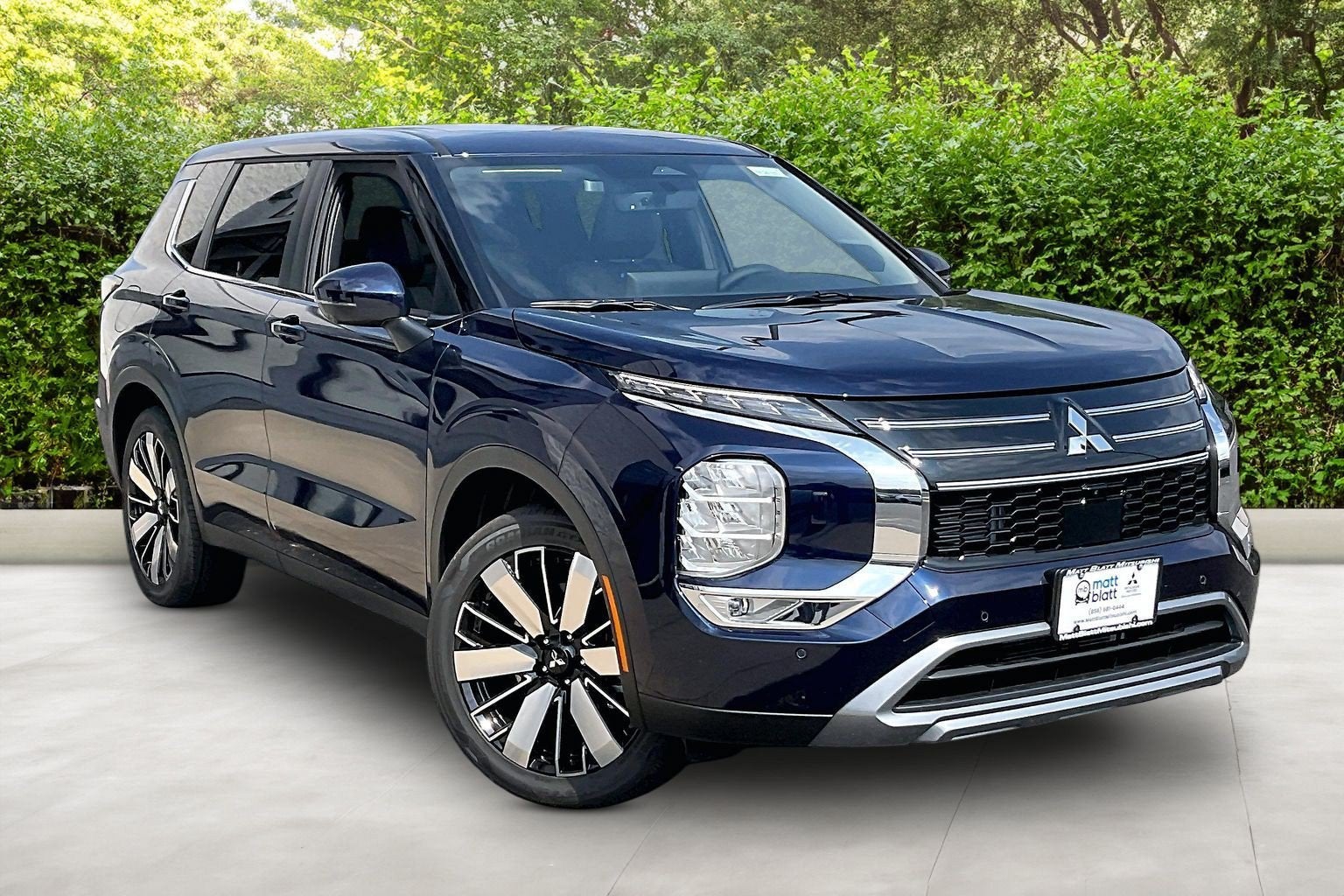 2026 Mitsubishi Outlander SE