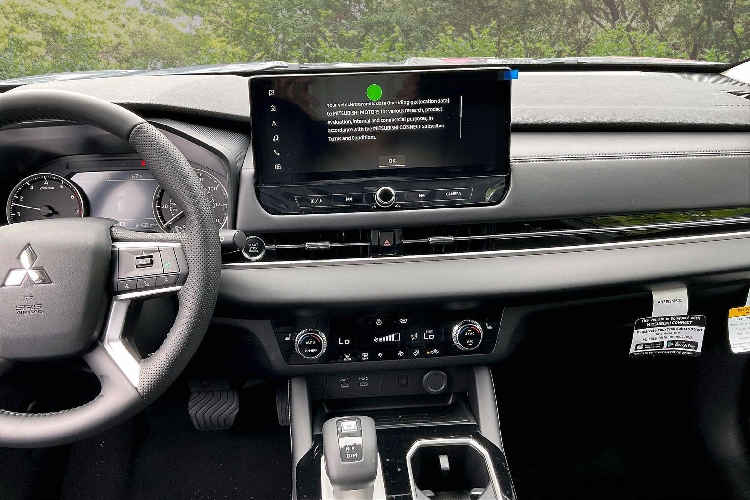 2026 Mitsubishi Outlander SE