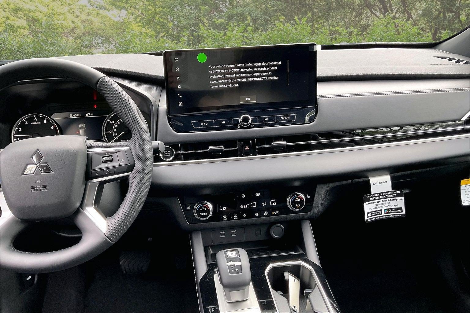 2026 Mitsubishi Outlander LE