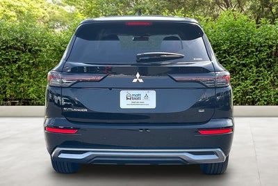 2026 Mitsubishi Outlander SE