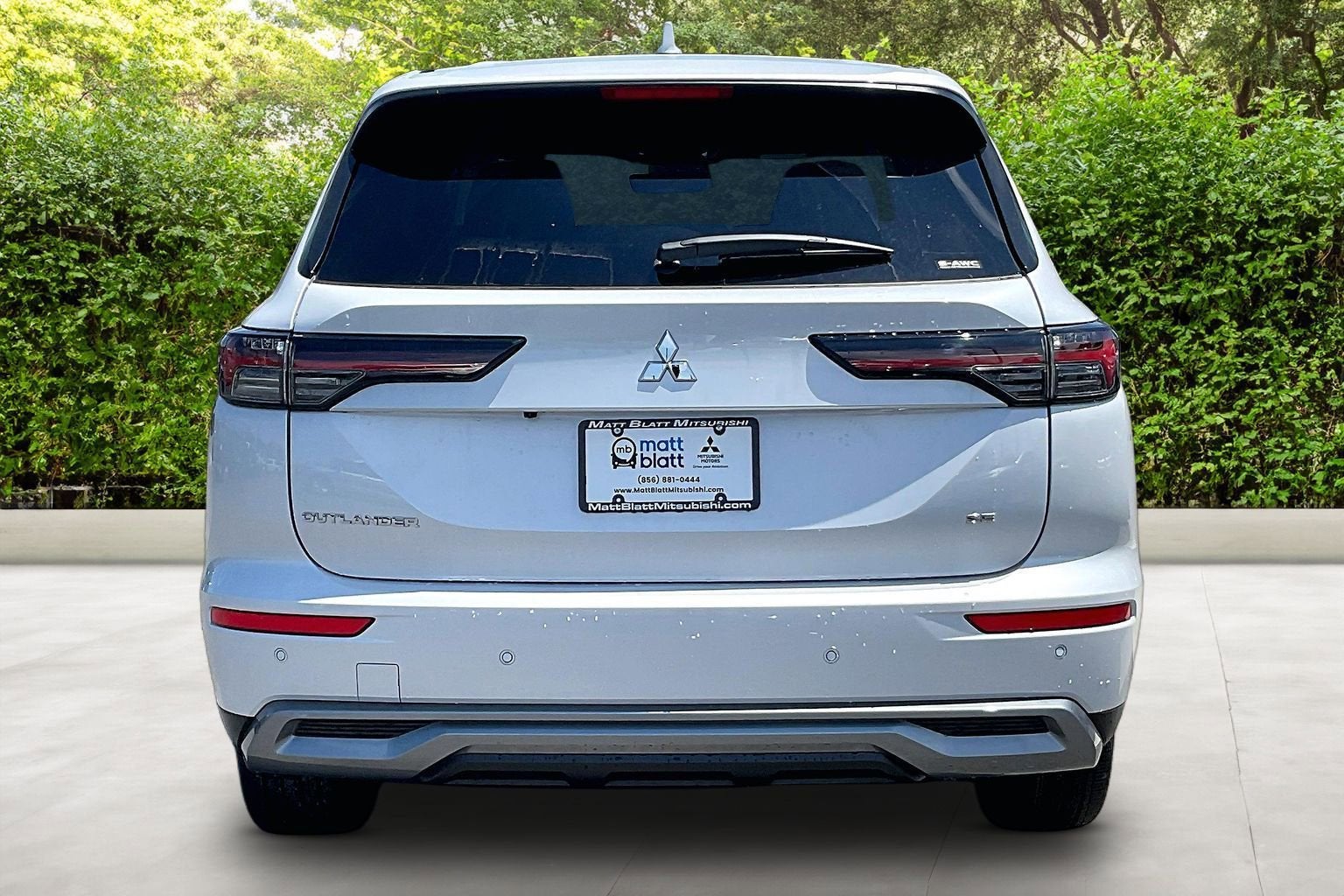 2026 Mitsubishi Outlander SE