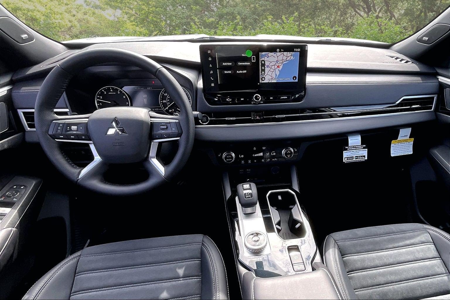 2026 Mitsubishi Outlander LE