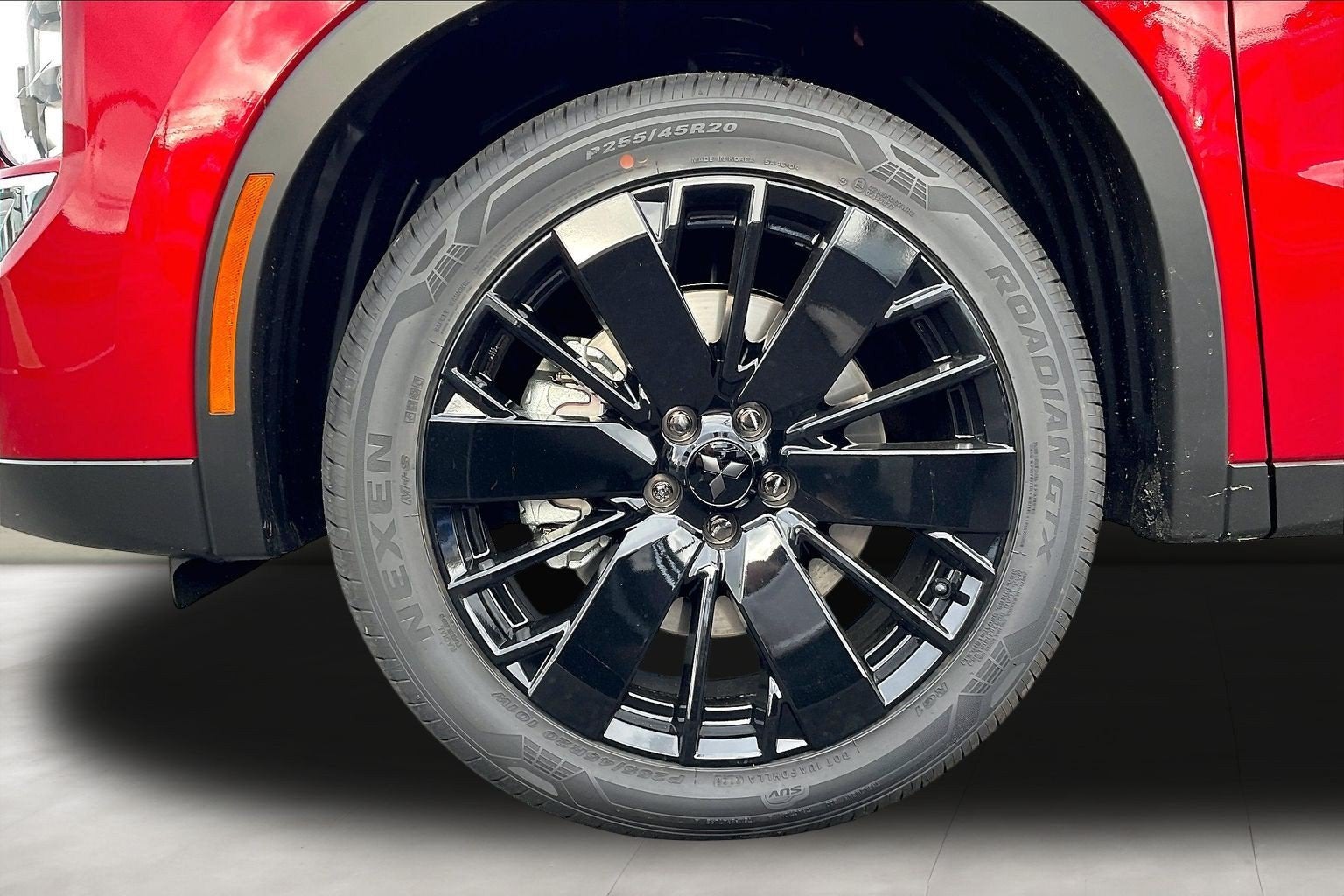 2026 Mitsubishi Outlander LE