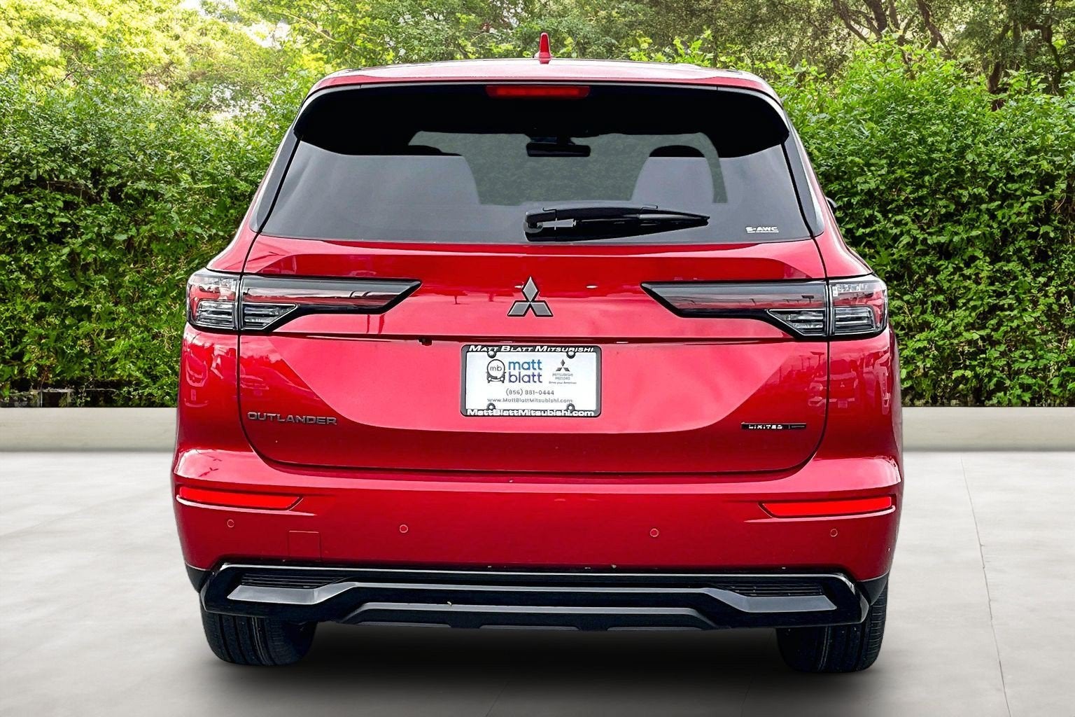 2026 Mitsubishi Outlander LE