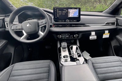 2026 Mitsubishi Outlander Ralliart