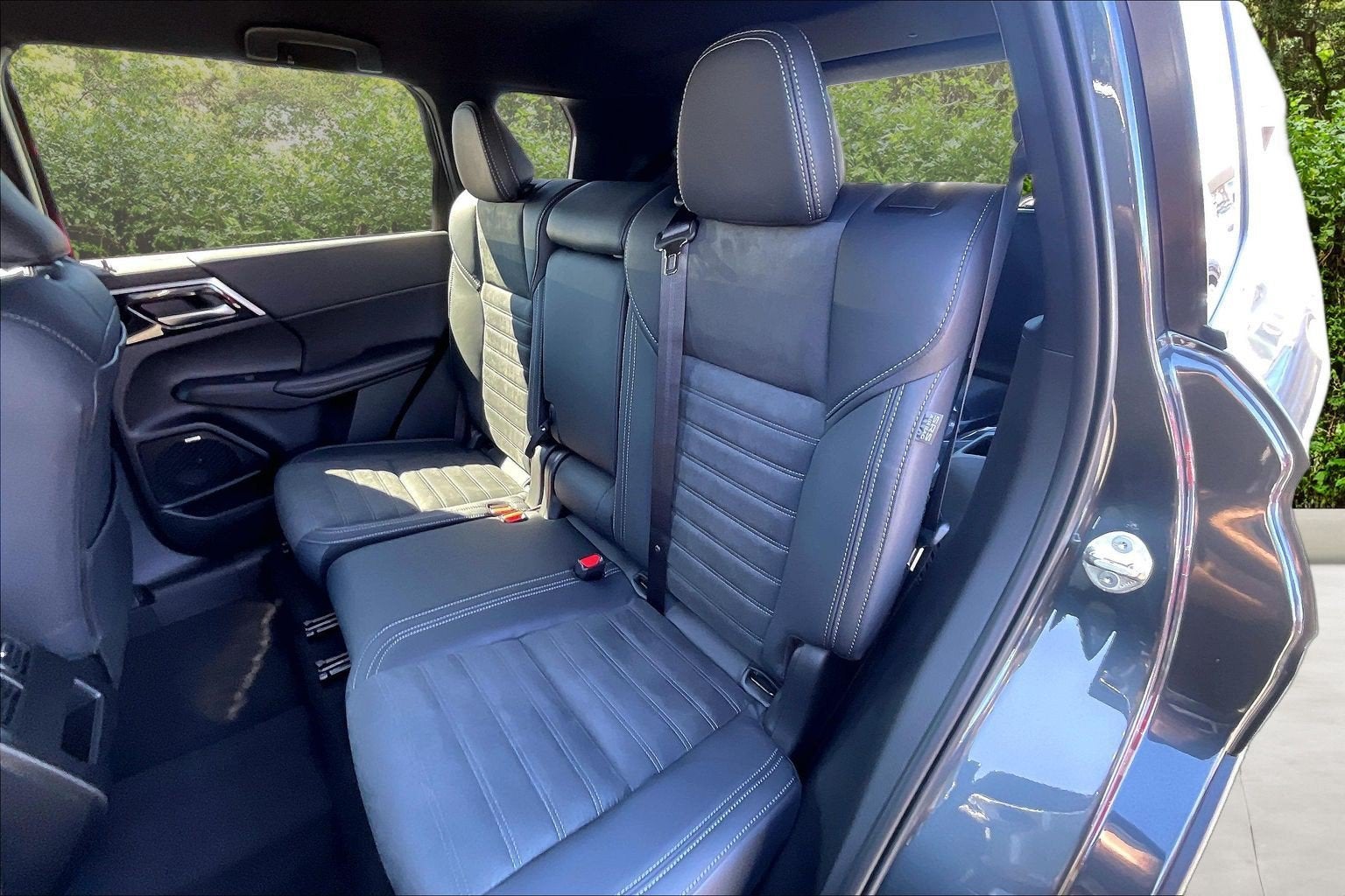 2026 Mitsubishi Outlander LE