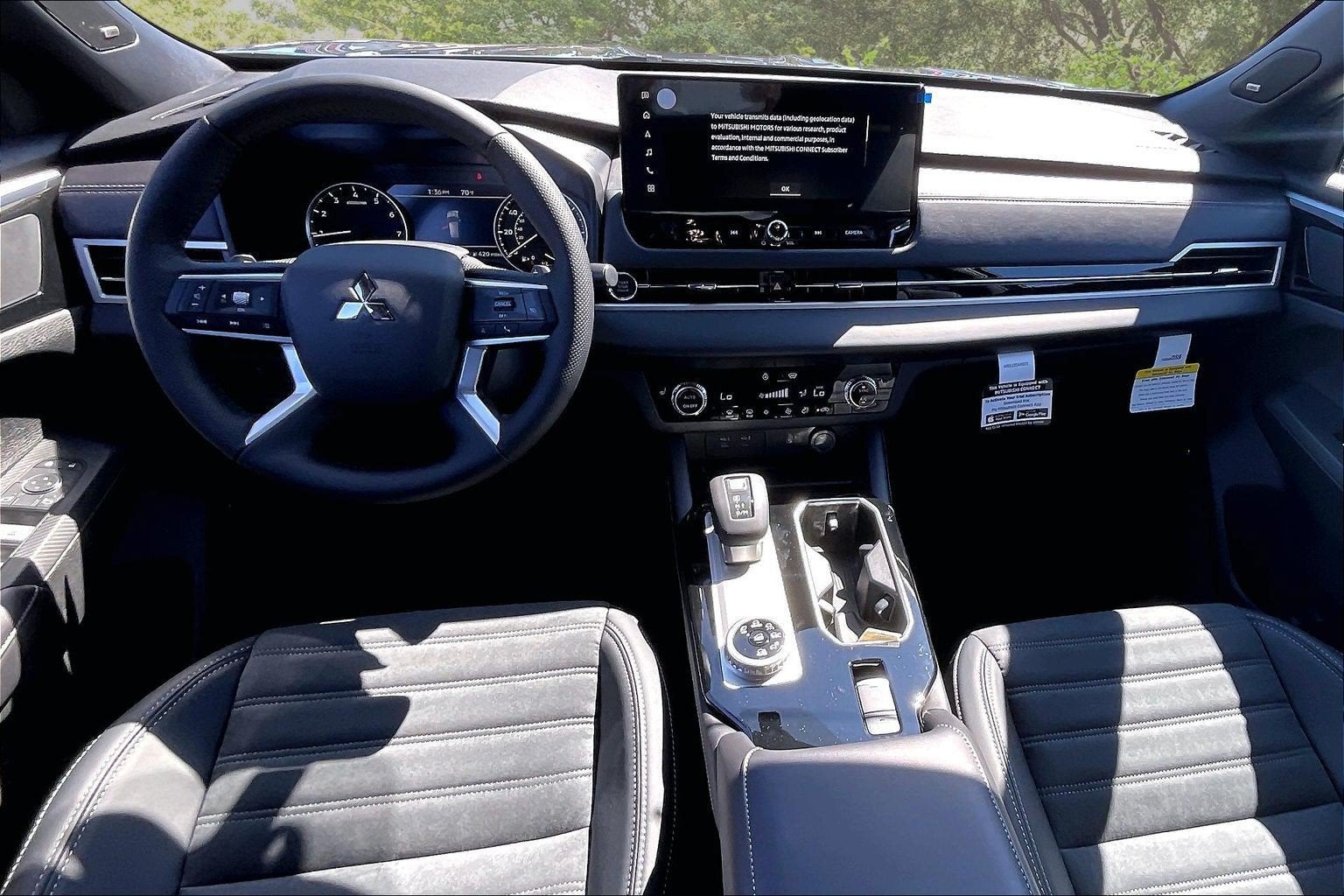 2026 Mitsubishi Outlander LE