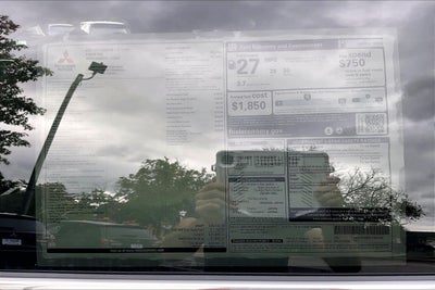 2026 Mitsubishi Outlander SE