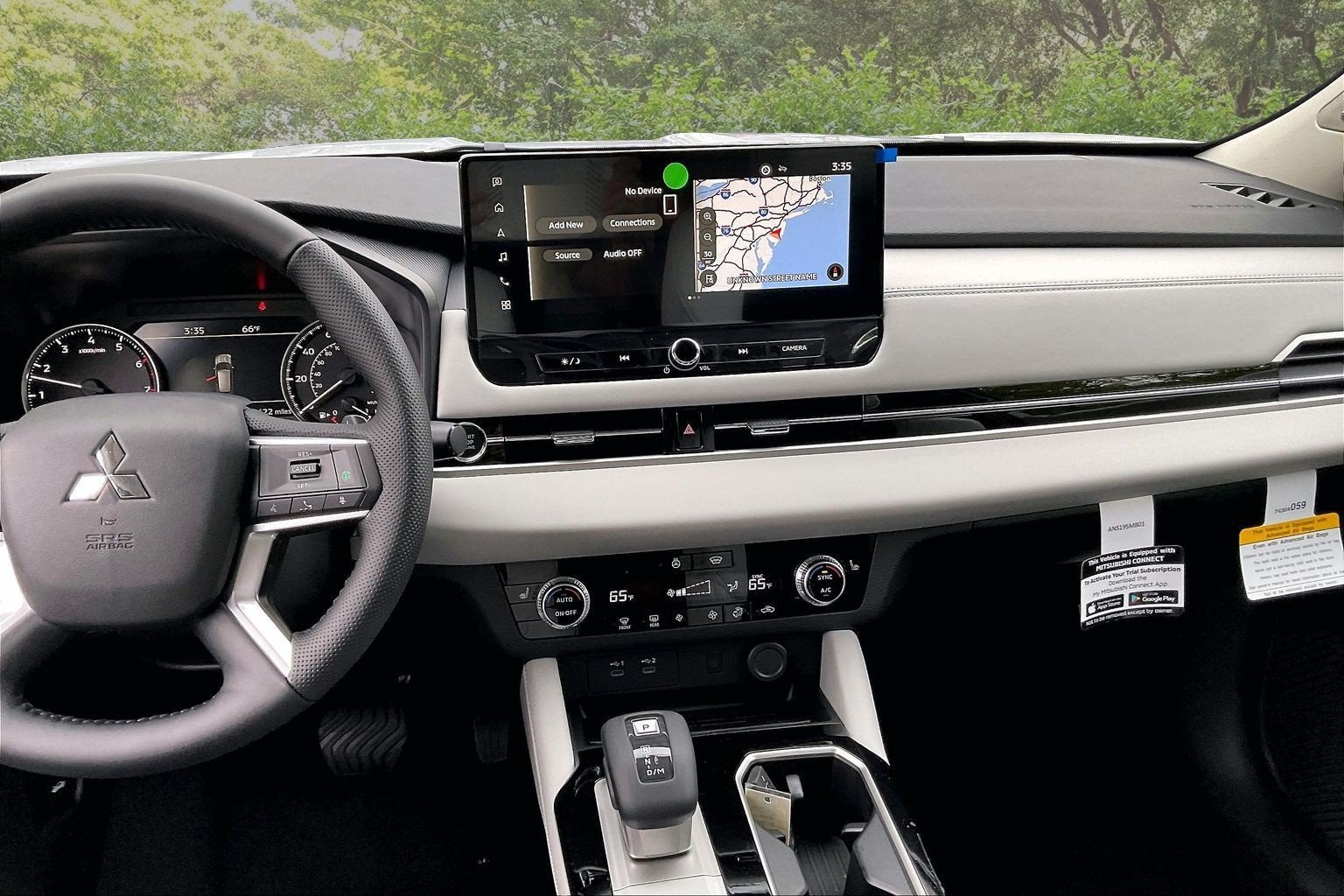2026 Mitsubishi Outlander SE