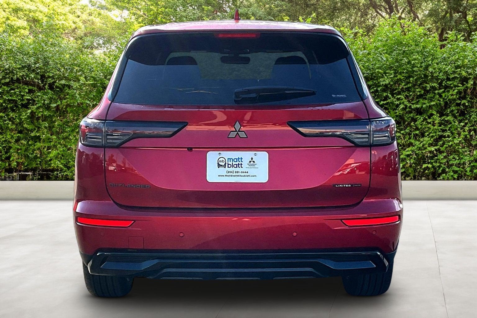 2026 Mitsubishi Outlander LE