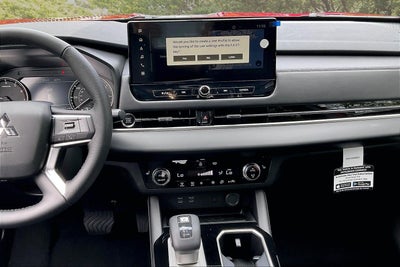 2026 Mitsubishi Outlander LE