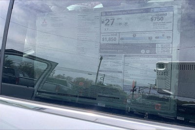 2026 Mitsubishi Outlander ES