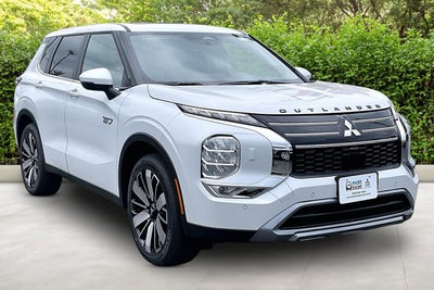 2026 Mitsubishi Outlander Plug-In Hybrid SE
