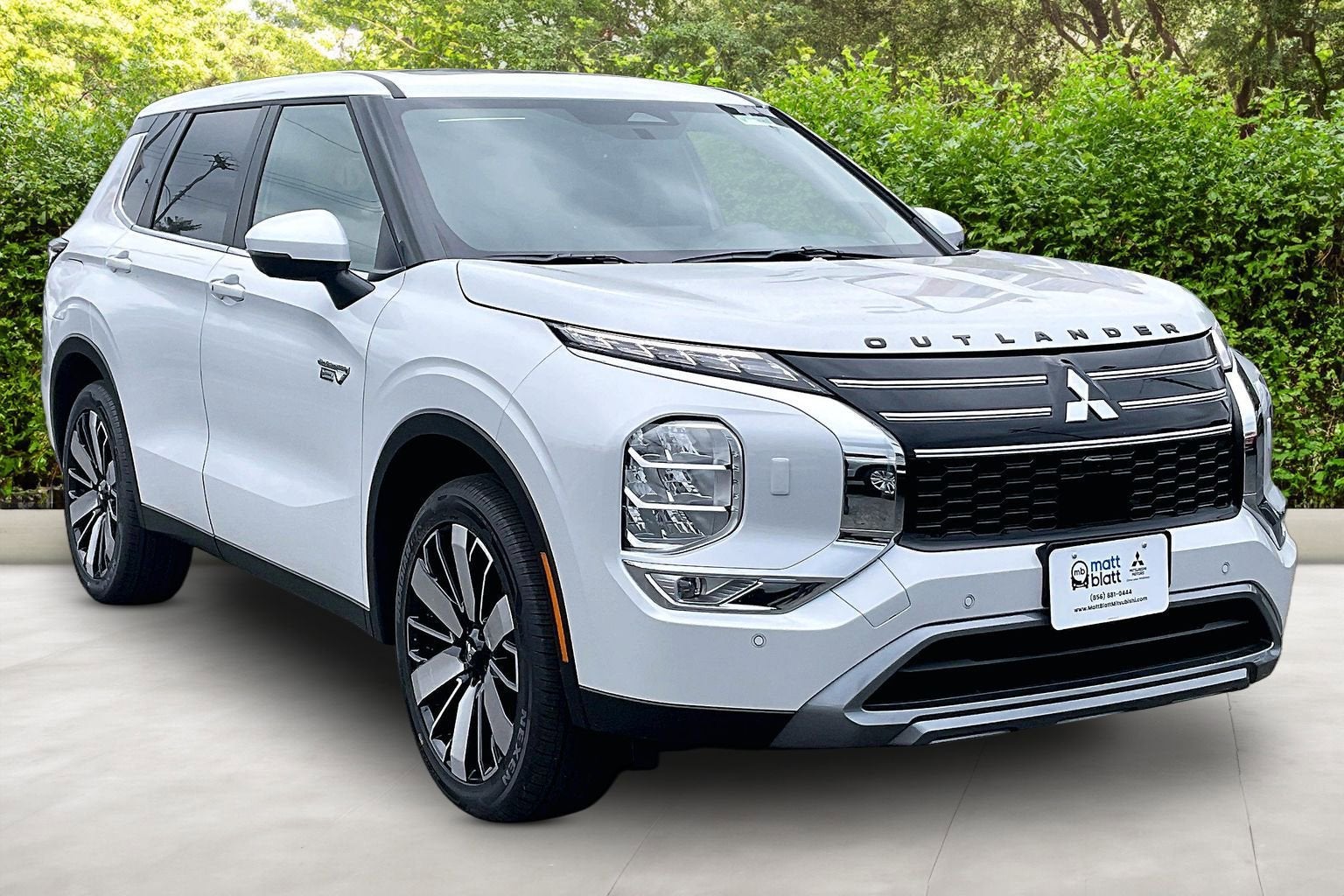 2026 Mitsubishi Outlander Plug-In Hybrid SE