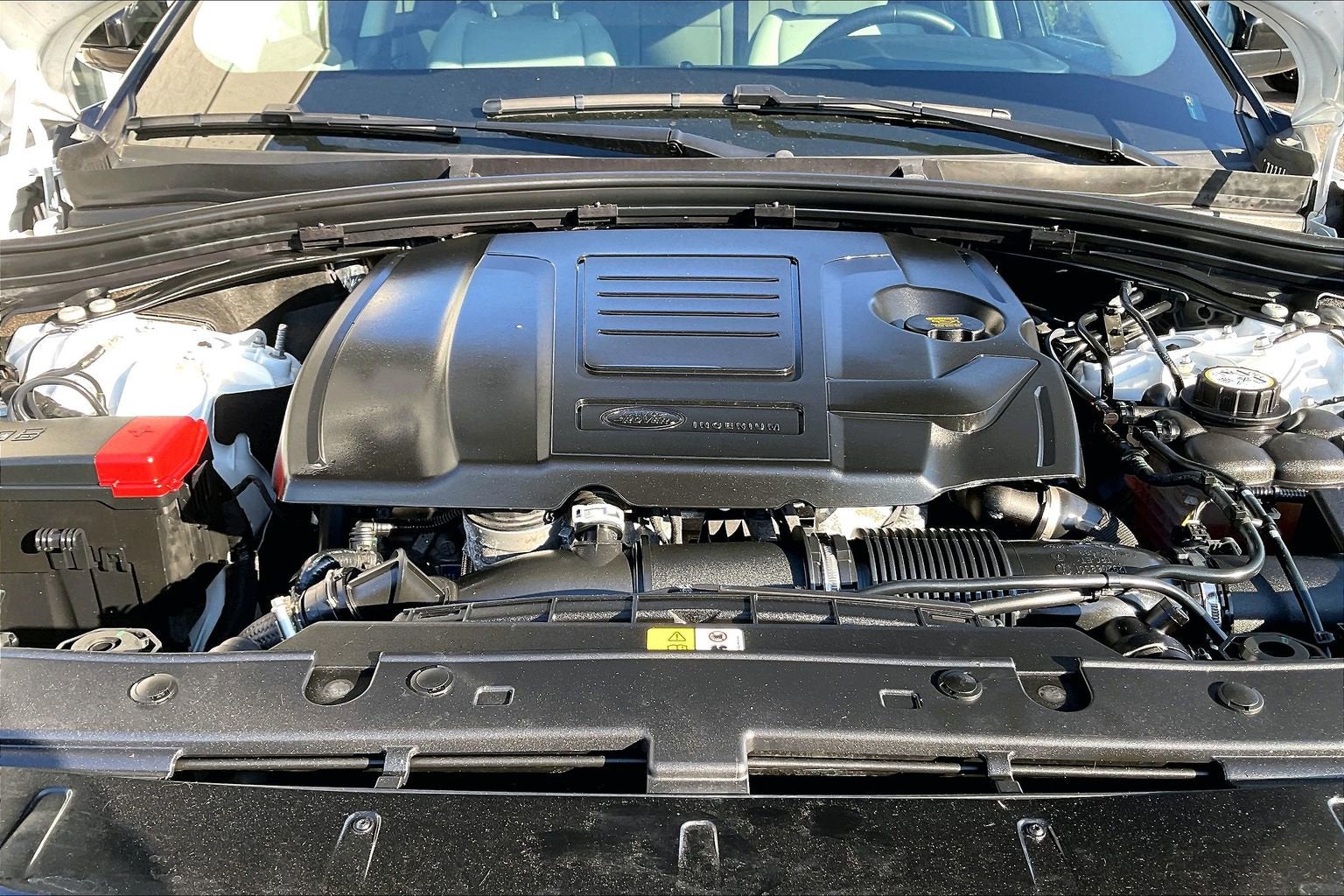 2025 Land Rover Range Rover Velar Dynamic SE