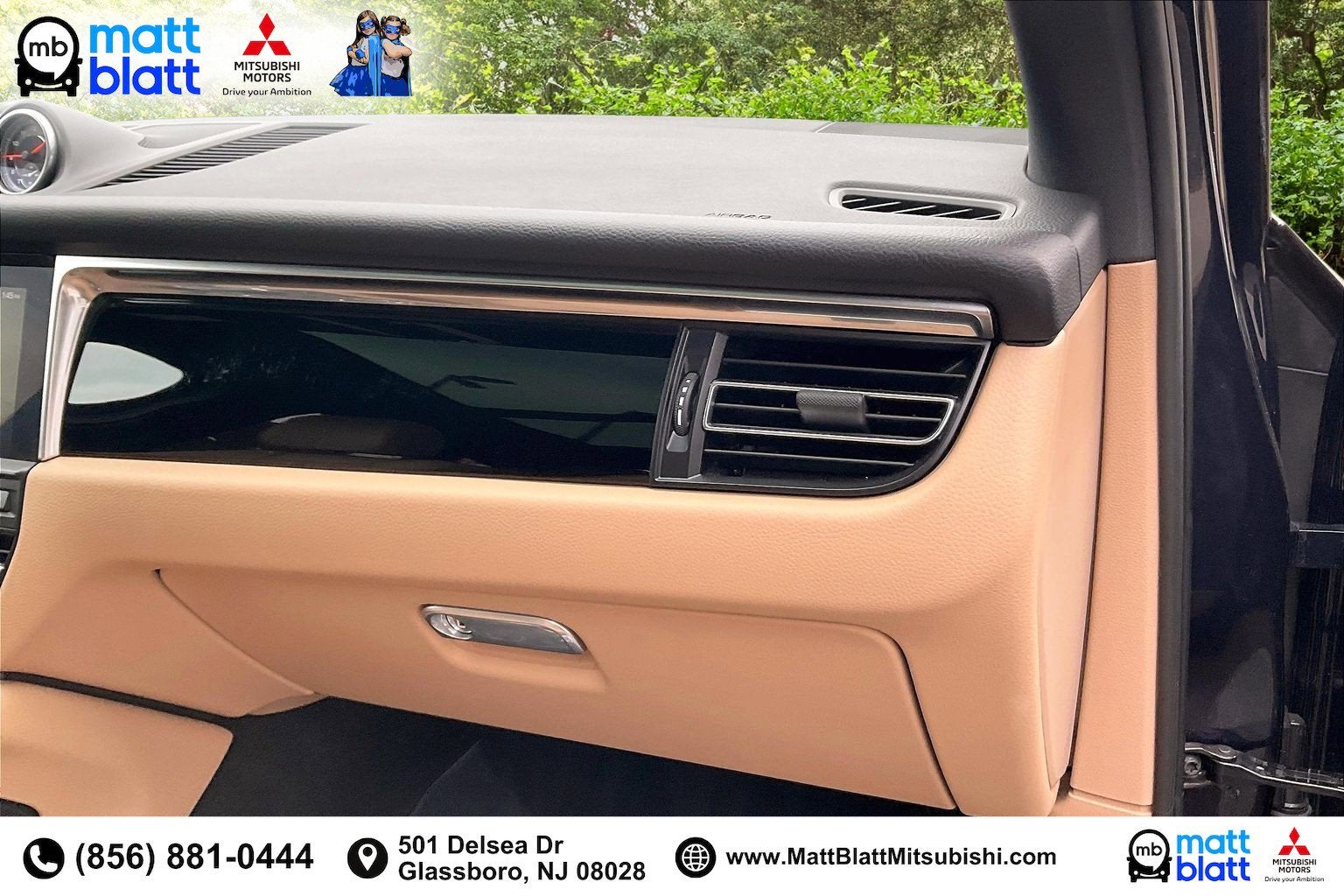 2020 Porsche Macan Base