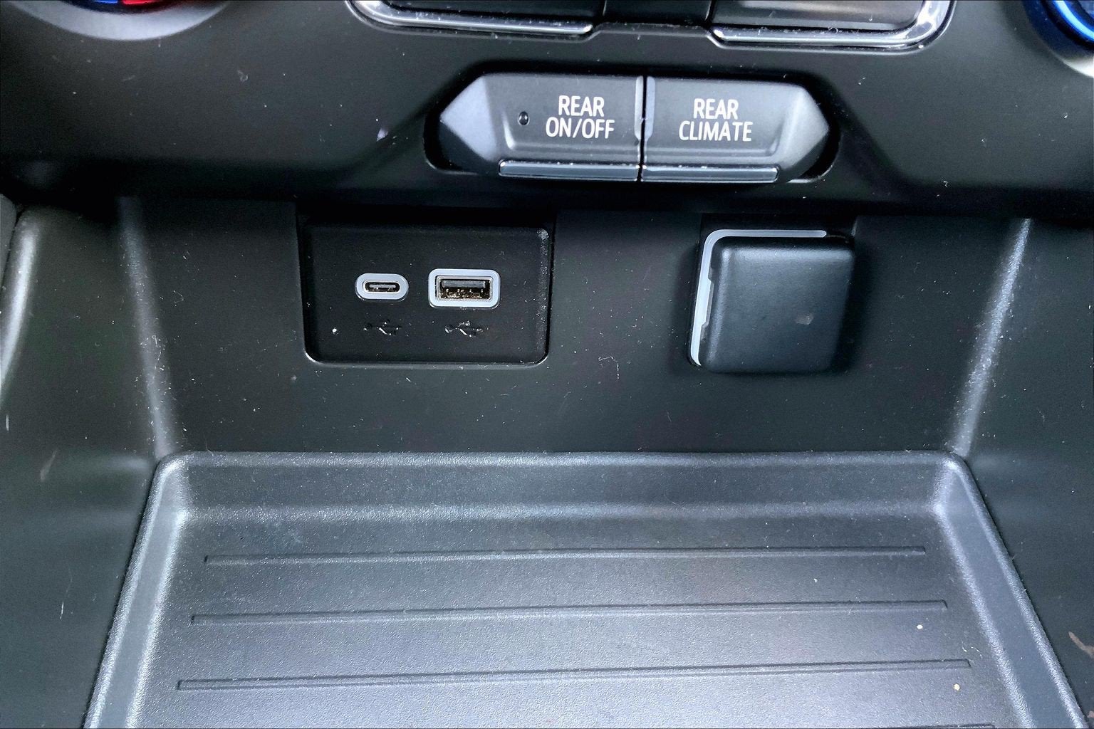 2024 Chevrolet Tahoe LS