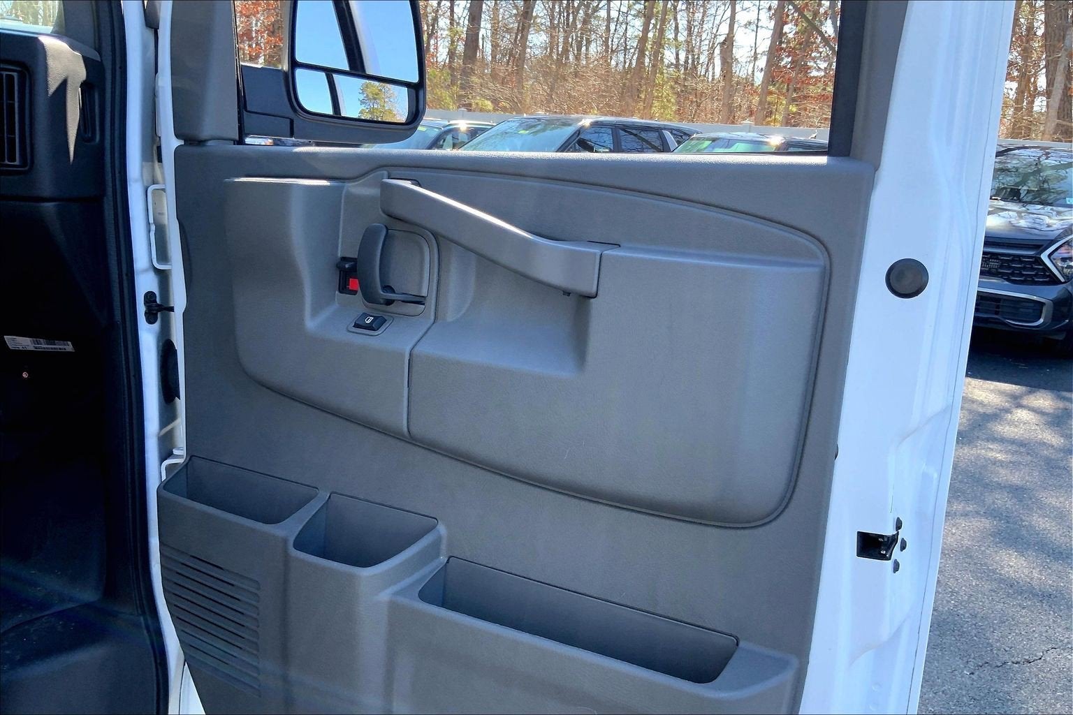 2024 GMC Savana Cargo Van 2500