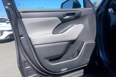 2023 Toyota Highlander XLE