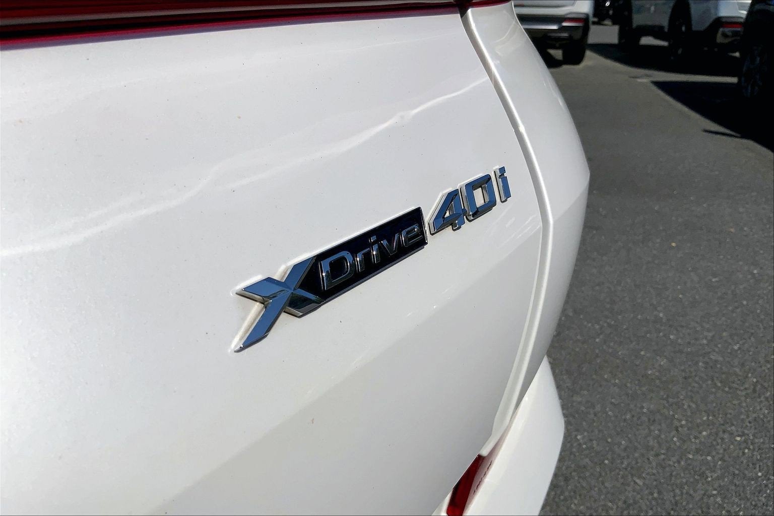 2023 BMW X6 xDrive40i