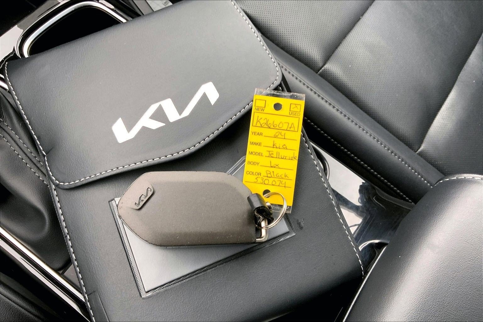2024 Kia Telluride LX