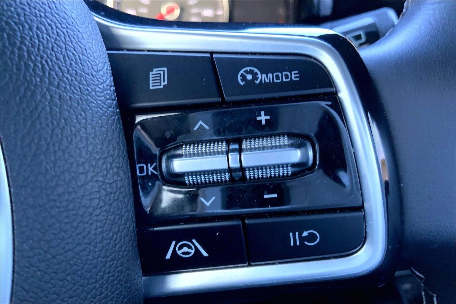 2022 Kia Sorento X-Line S