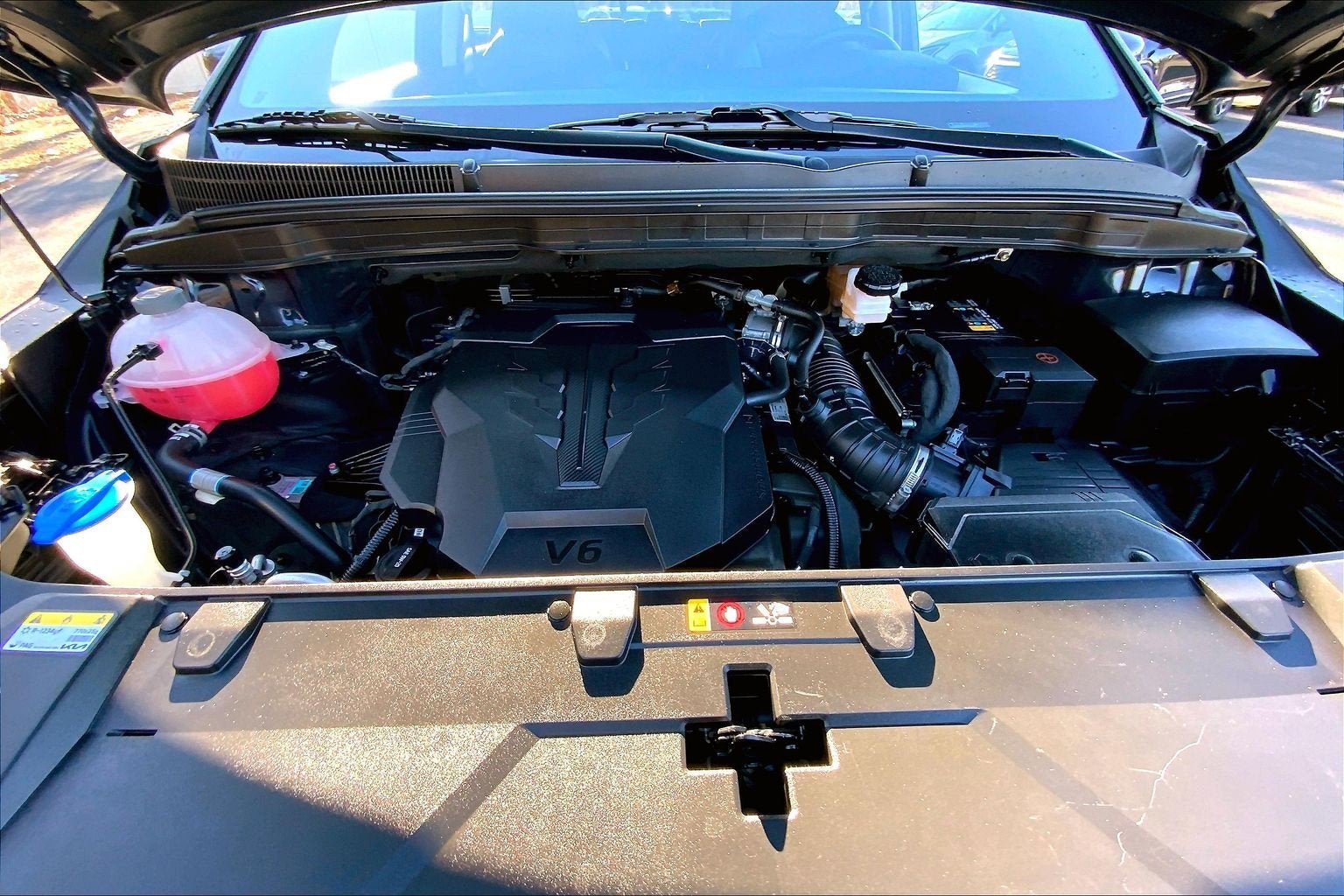 2024 Kia Carnival LX