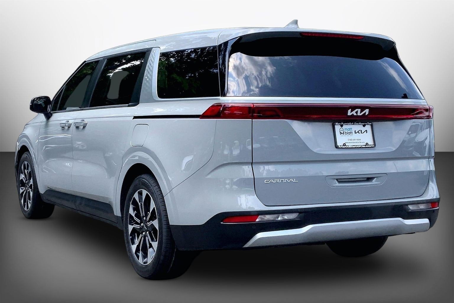 2024 Kia Carnival EX
