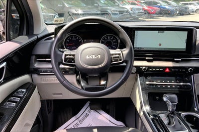 2024 Kia Carnival EX