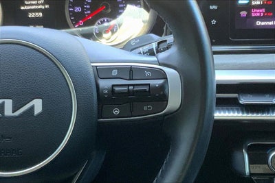 2023 Kia K5 EX