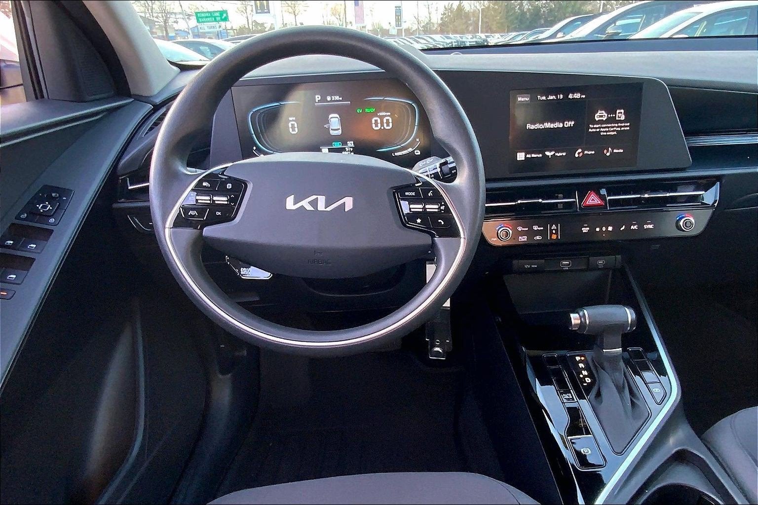 2025 Kia Niro LX