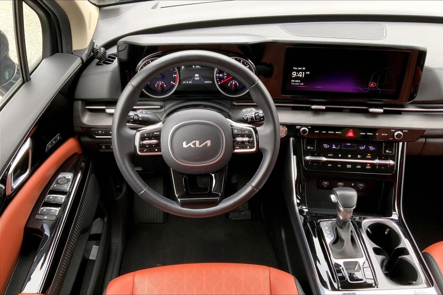 2022 Kia Carnival SX