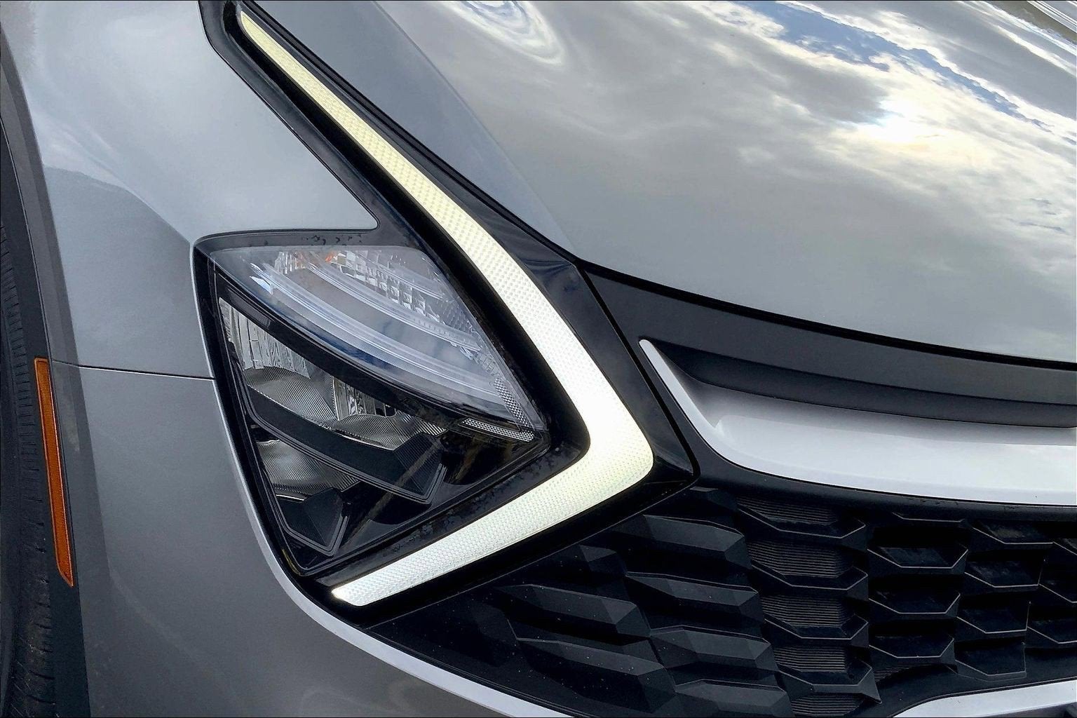 2023 Kia Sportage Hybrid LX